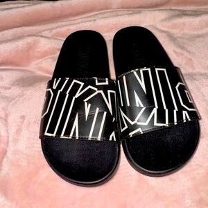 VS Pink Slide Sandals Size Small